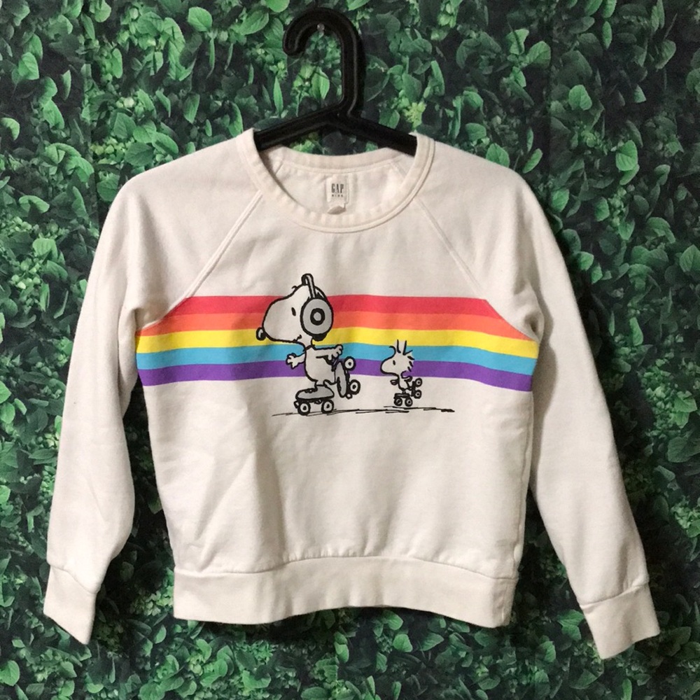 Kids Gap crew neck graphic sweat shirt